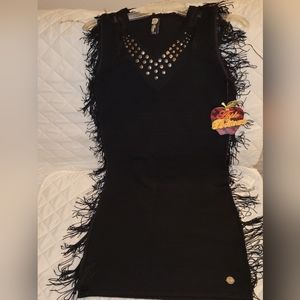 Nice night dress , stretching in body fit .